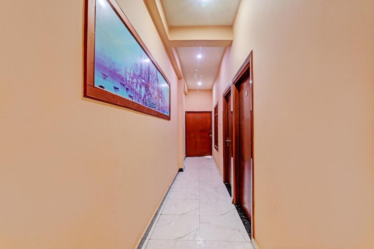 Hotel O Home Singhs Delight Varanasi Bagian luar foto